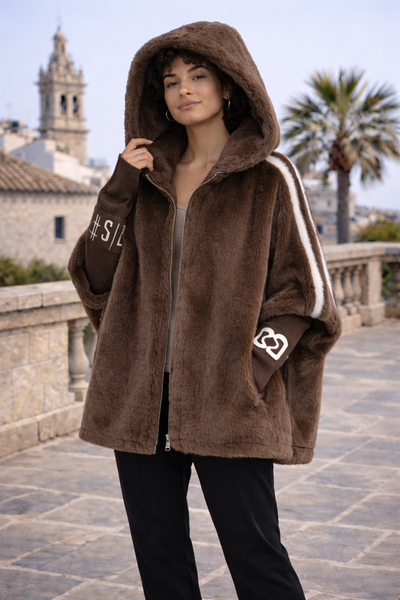 MARTINA-CHAQUETA PELO CON GORRO