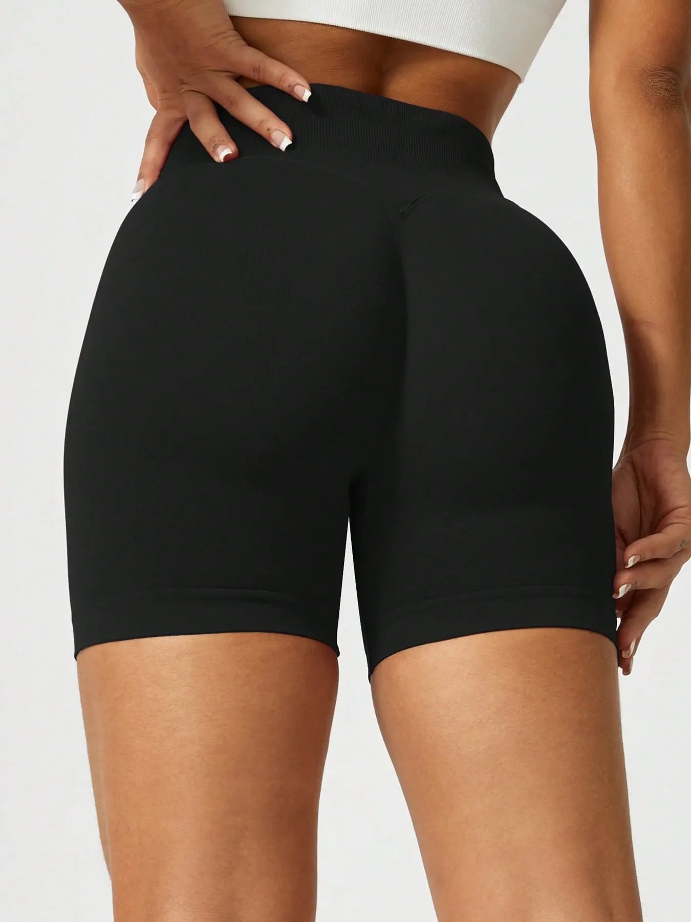 Kira – Shorts deportivos levantadores de glúteos sin costuras para mujer