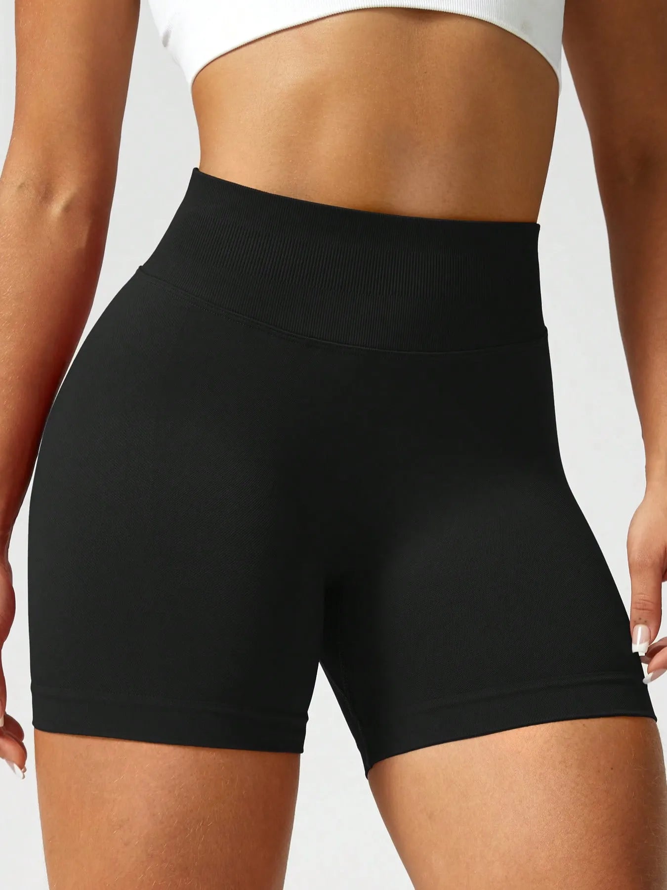 Kira – Shorts deportivos levantadores de glúteos sin costuras para mujer