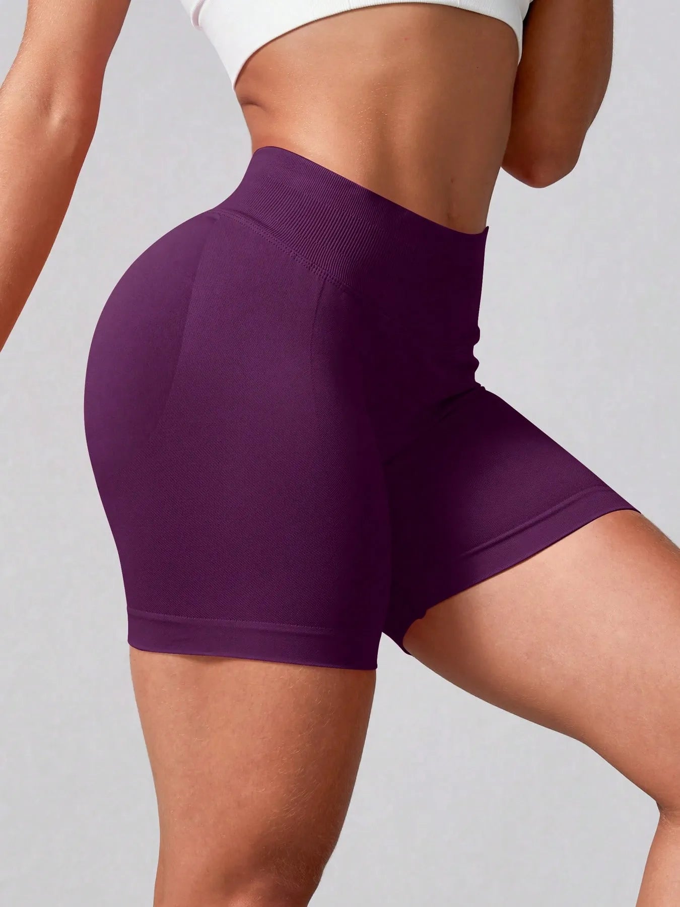 Kira – Shorts deportivos levantadores de glúteos sin costuras para mujer